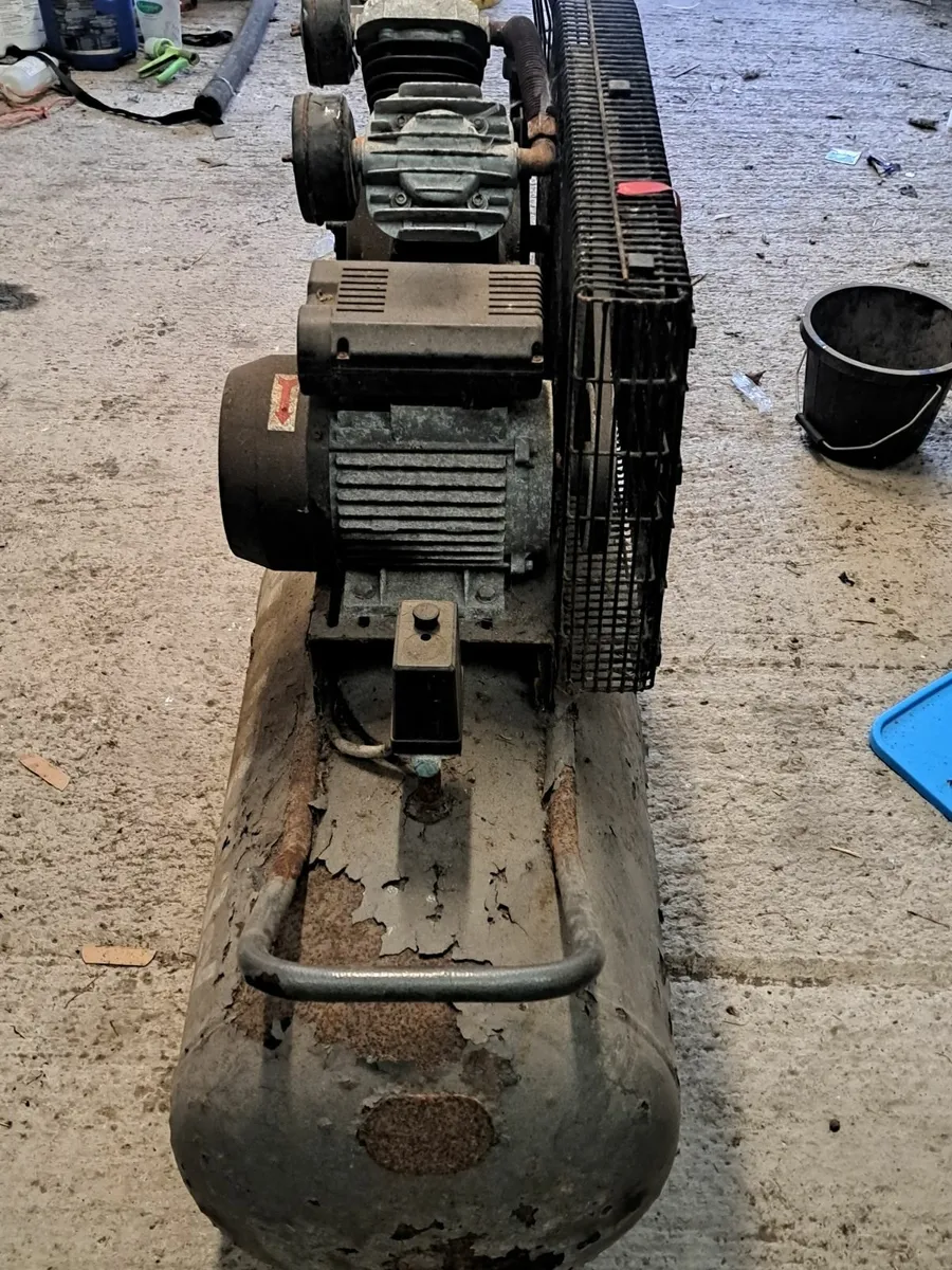 Compressor - Image 2