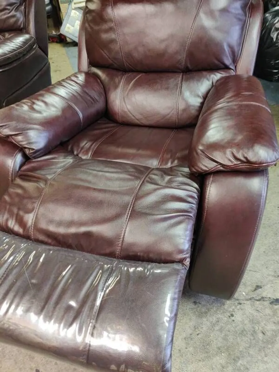 recliner - Image 3