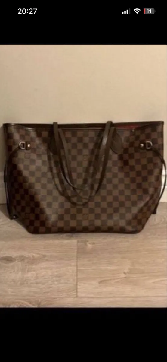 Louis Vuitton Imitation - Image 1