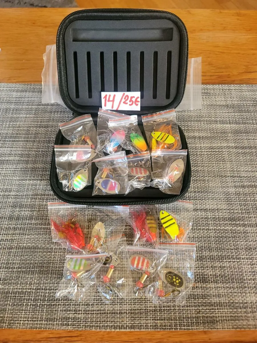 Fishing spoons and lures of different models - Image 1