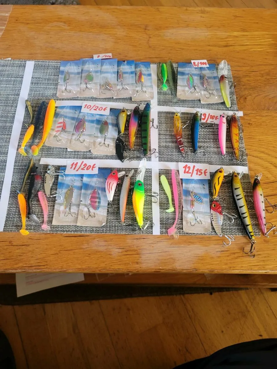 Fishing spoons and lures of different models - Image 3