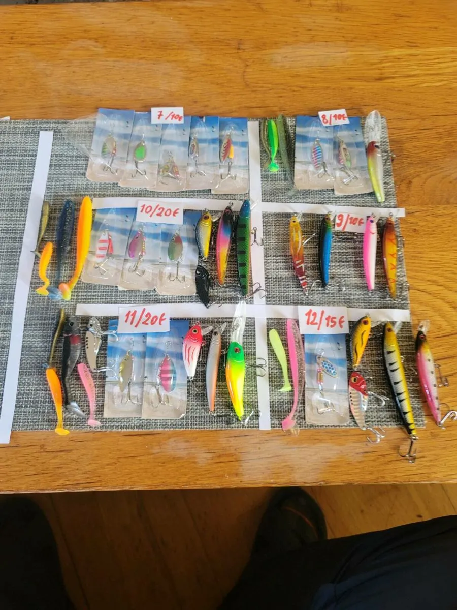 Fishing spoons and lures of different models - Image 4
