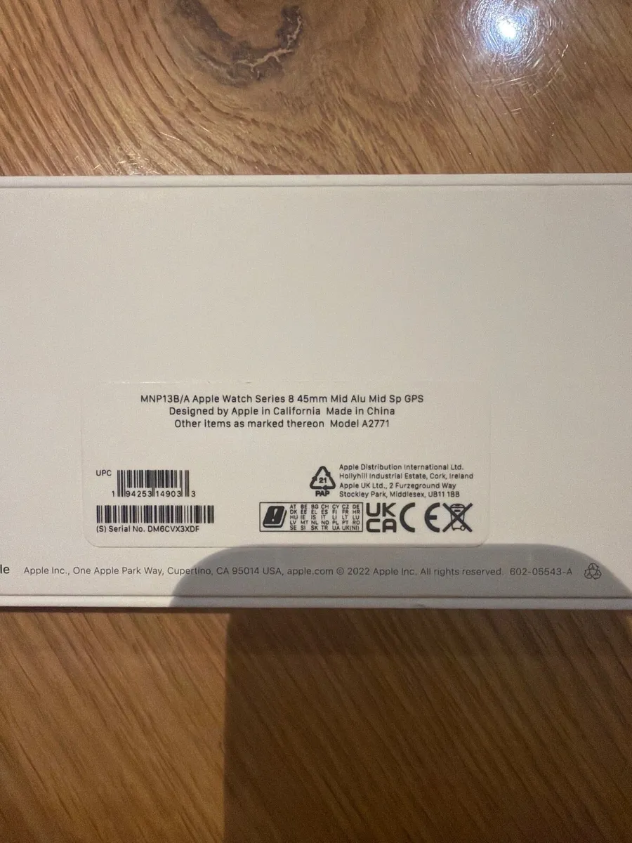 Apple Watch Series 8 - Image 2