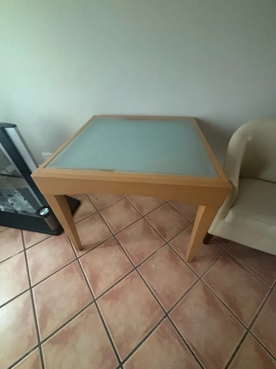 Extendable Kitchen table
