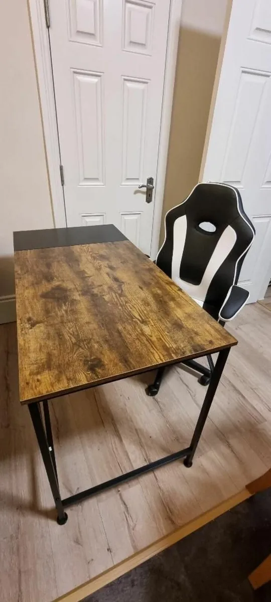 Home office desk and chair - Image 1