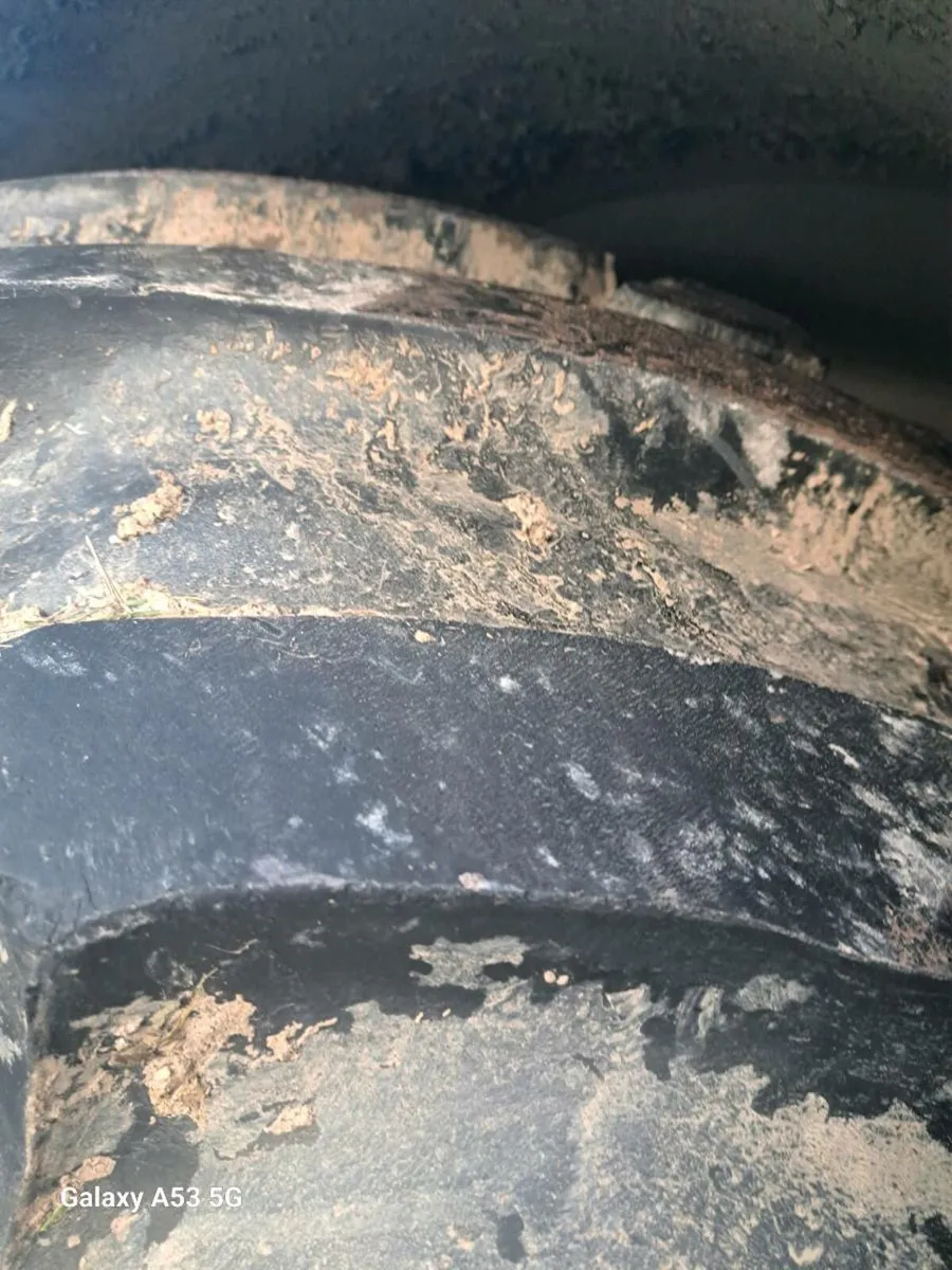 Tanker tyres 28.1 R26 - Image 4