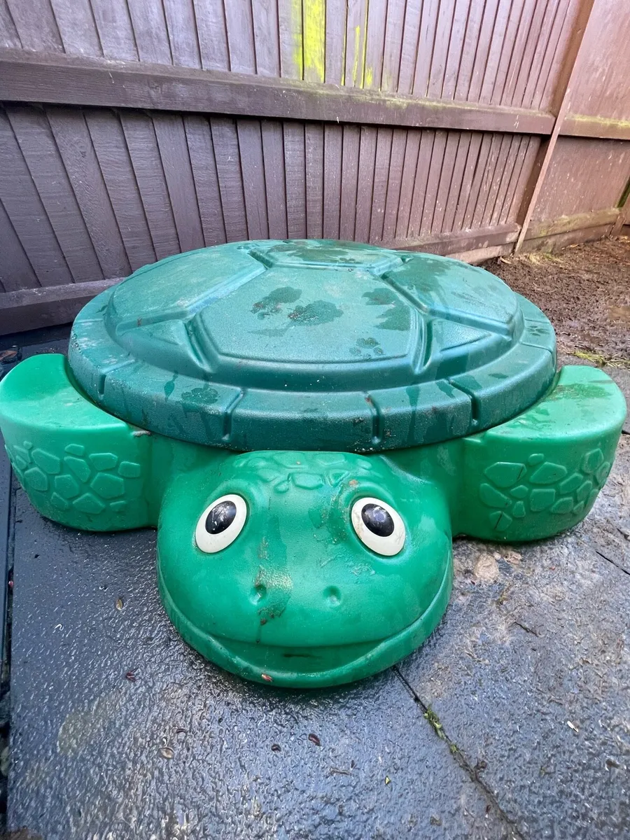 Playhouse, Sand box, Table with Chairs - Image 2