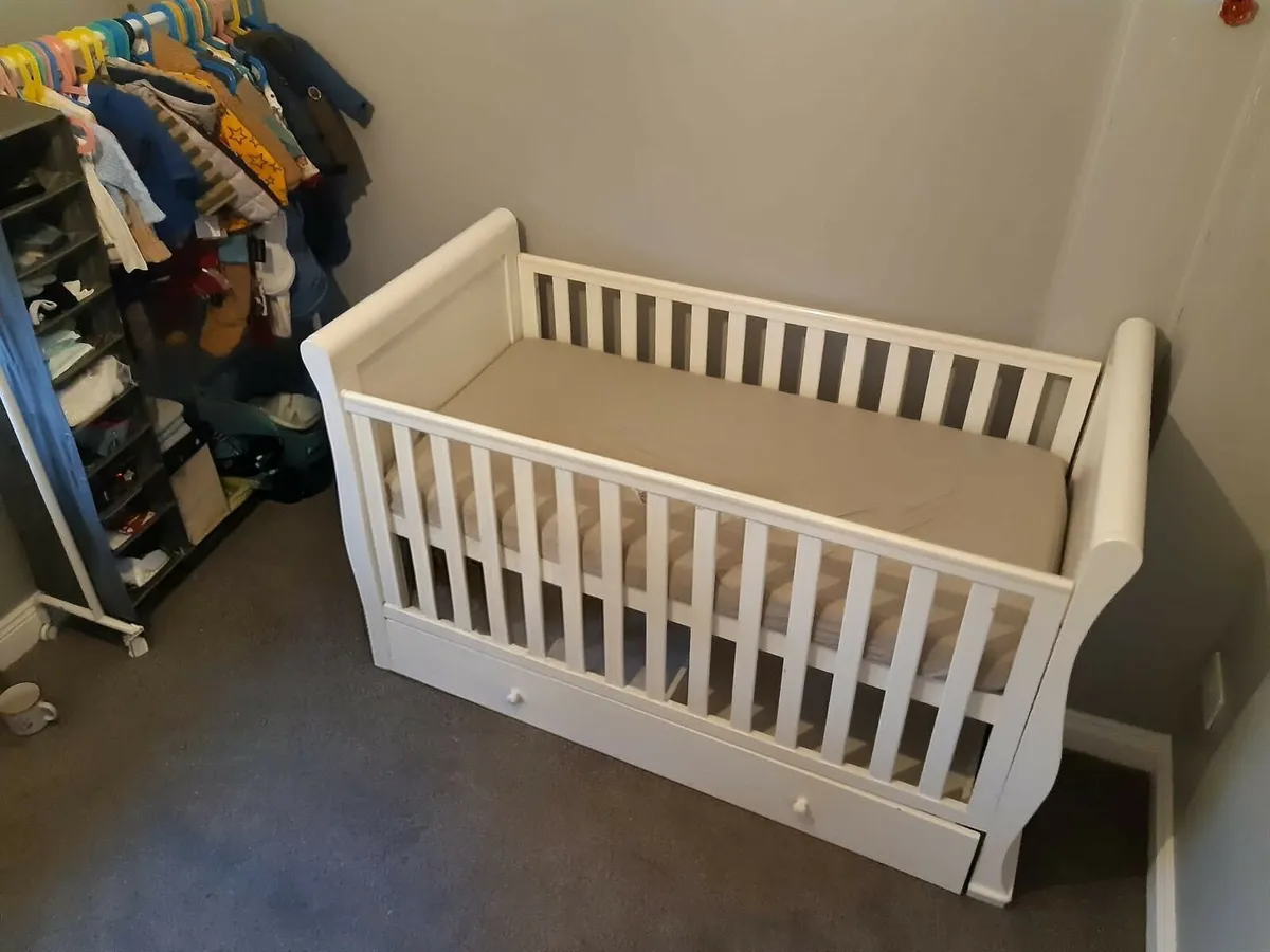 White sleigh style cot bed (6 months to 5 years) - Image 2