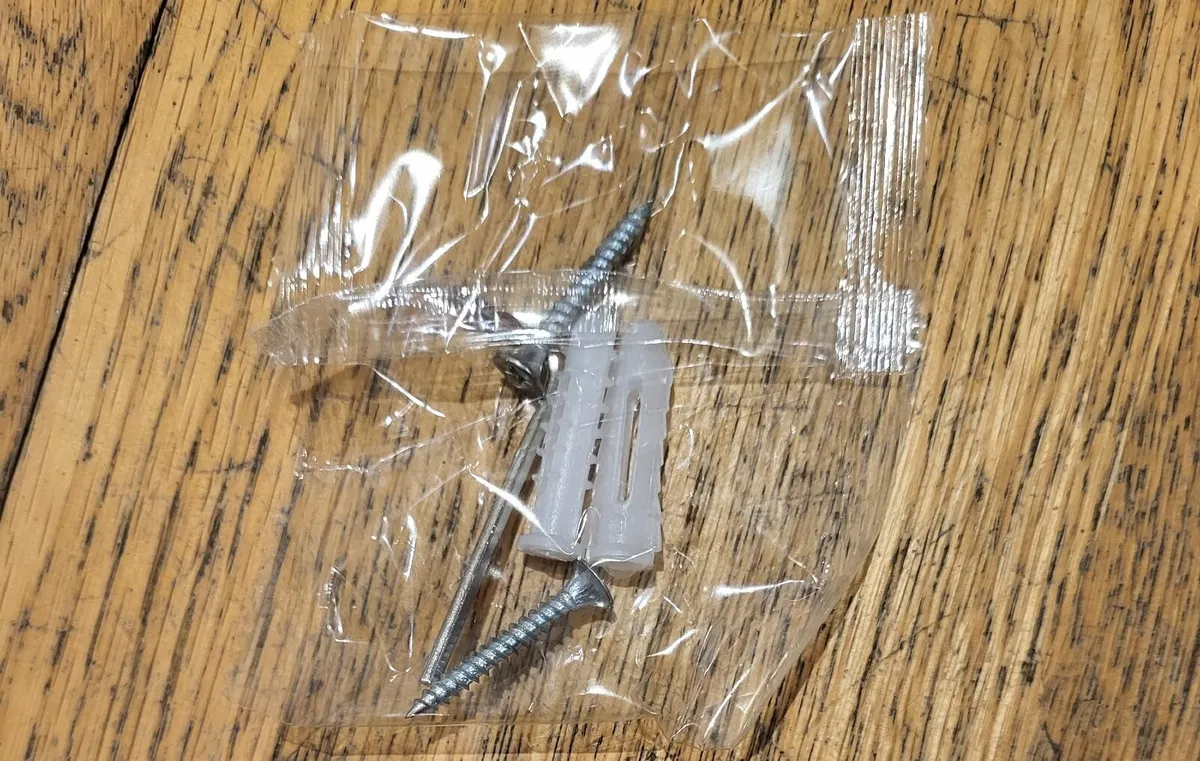 Toilet paper holder - Image 1