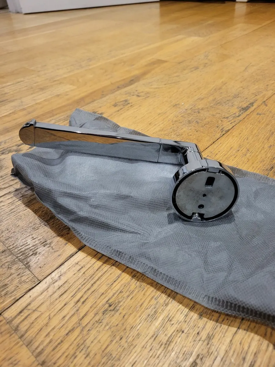 Toilet paper holder - Image 3