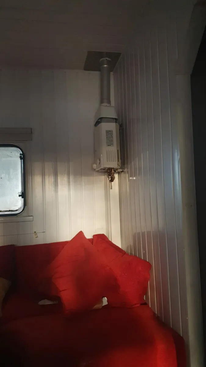 🚐 Iveco Eurocargo Fully Convrted Camper - Image 4