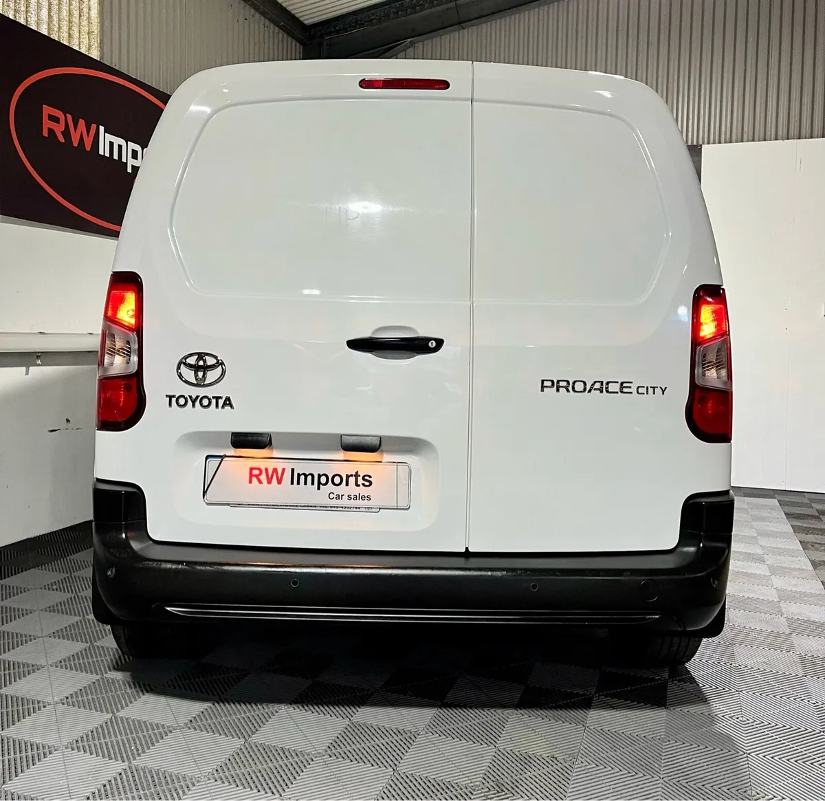 Toyota Proace City 3 x Seater - Image 4