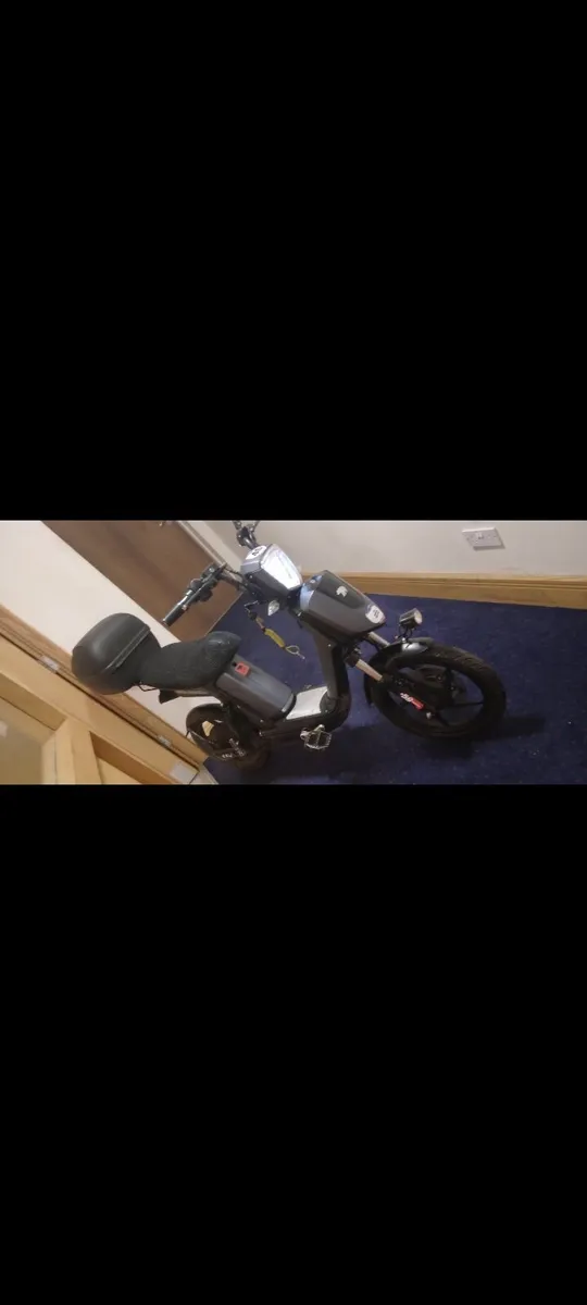 Electric bike - Image 2