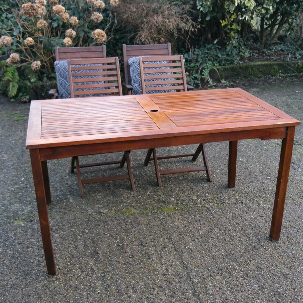 Solid Wooden Garden Dining Set - Image 3