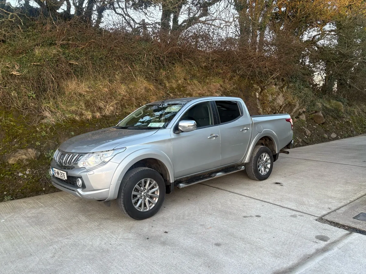 Mitsubishi L200 2016 - Image 2