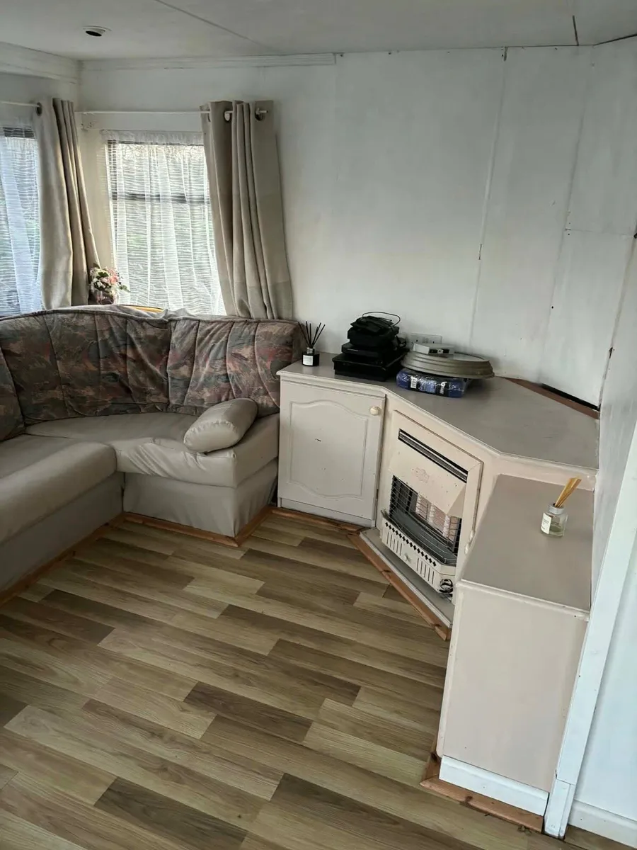 Mobile home - Image 2