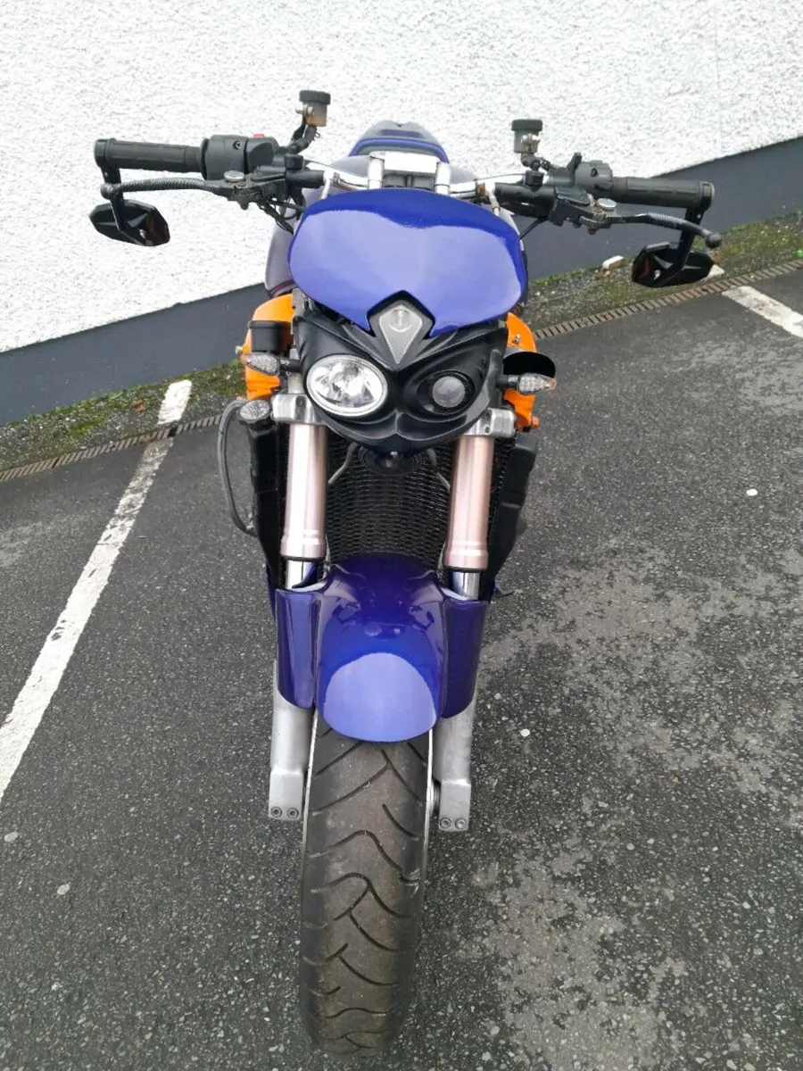 Kawasaki Zxr750 1993 streetfighter - Image 3