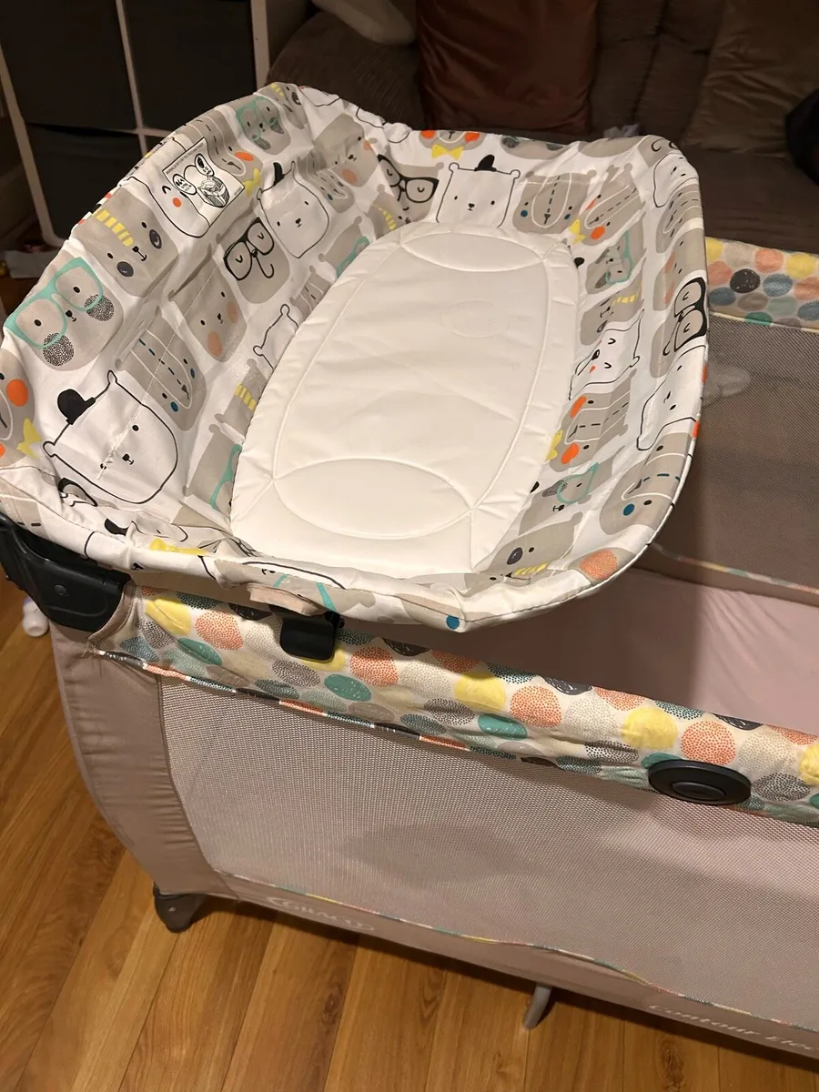 Travel Cot - Graco - Image 2