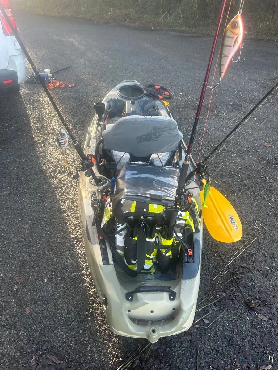 Fishing Kayak - Image 4