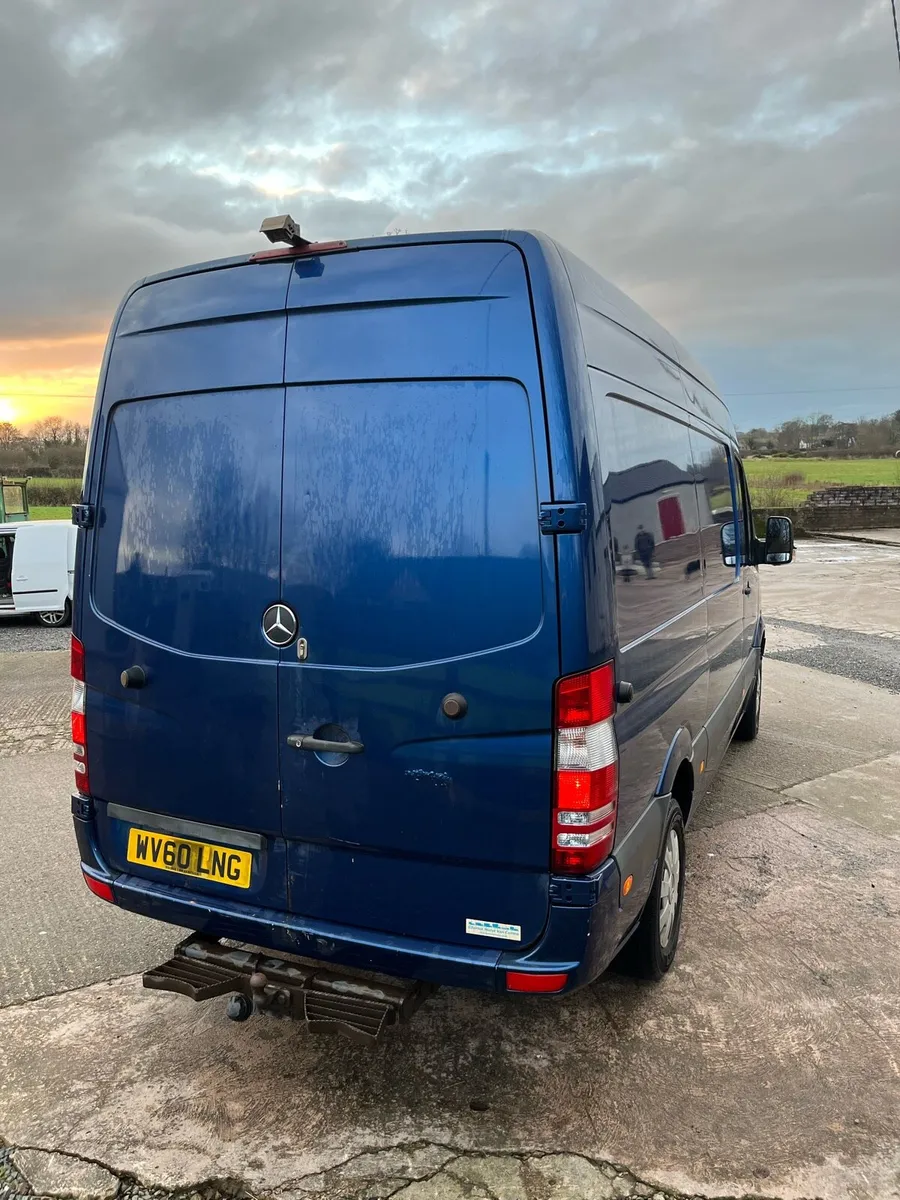 2010 Mercedes sprinter 313 - Image 4