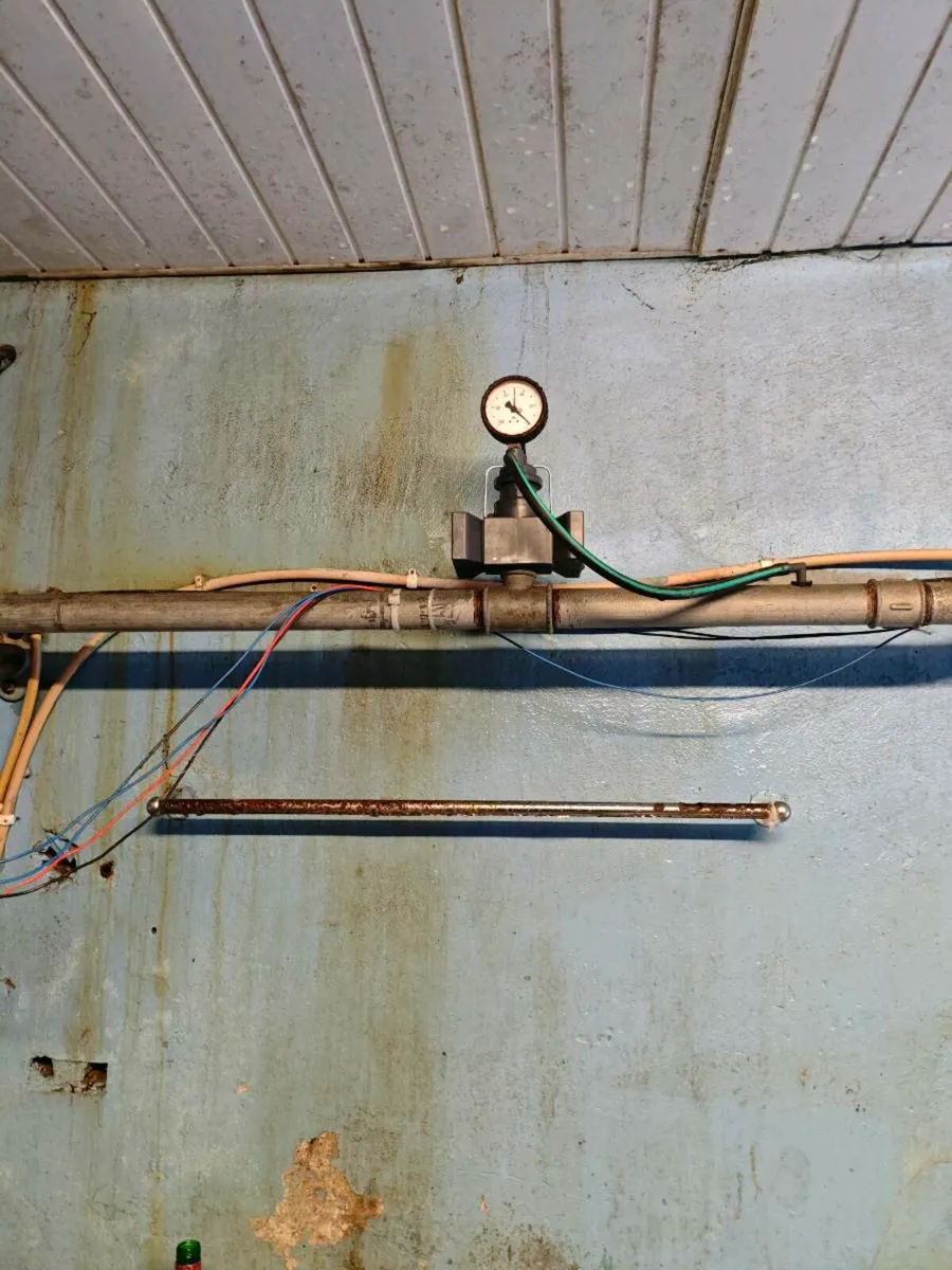 Milking parlour - Image 4