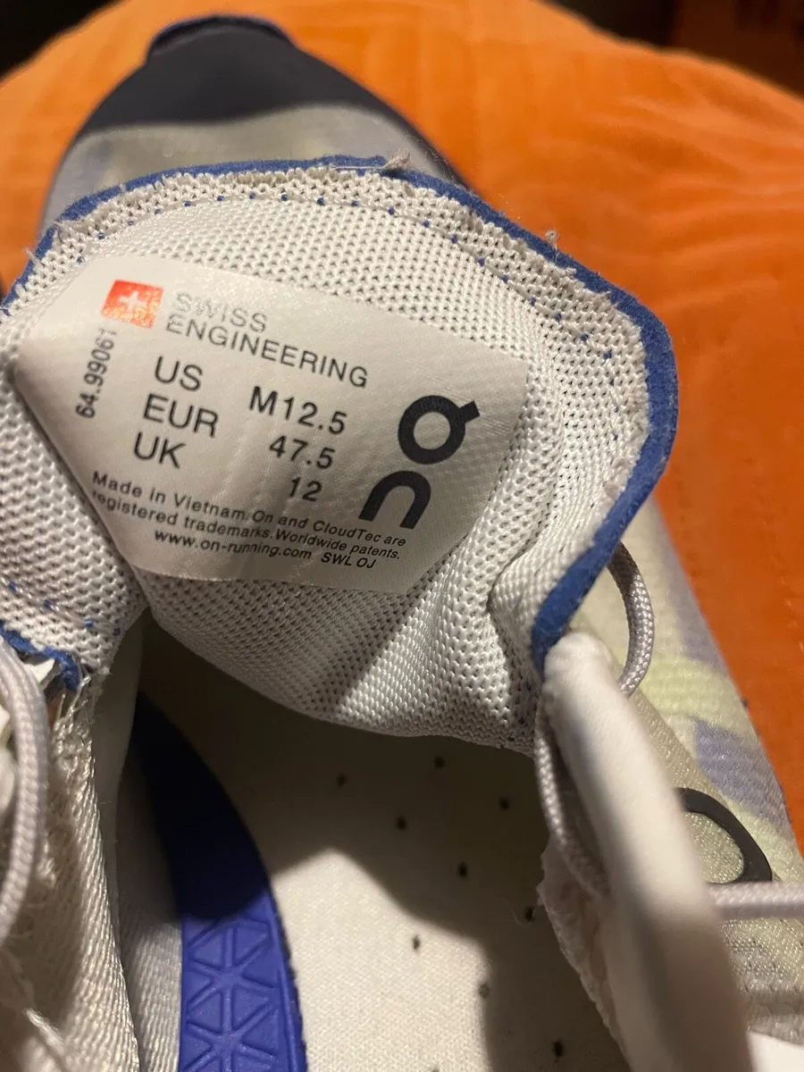 QC runners helion UK 12. Euro 47.5 - Image 4