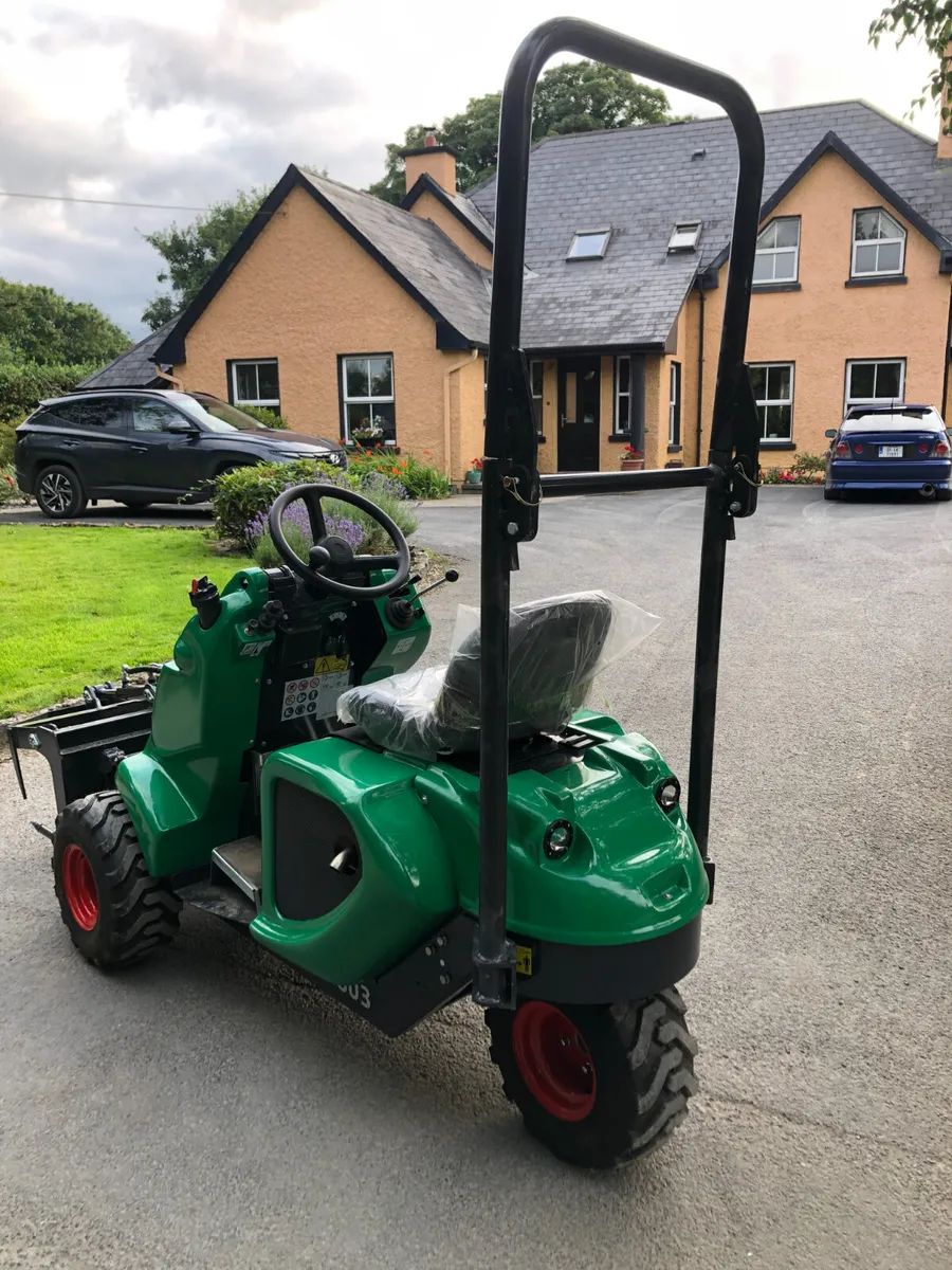 Adare Winston 803 Mini Loader For Sale - Image 3