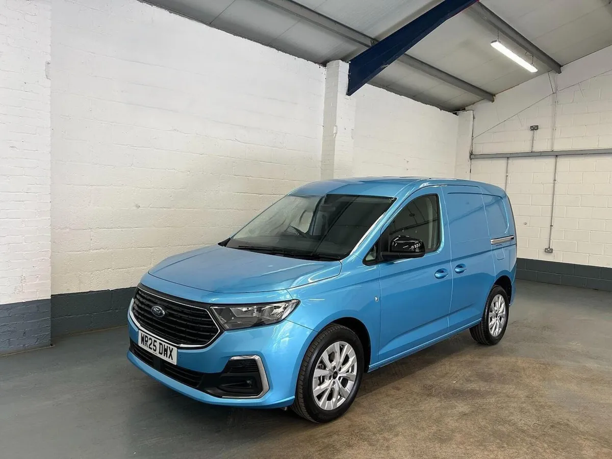 2025 Ford Transit Connect Small Panel Van - Image 3