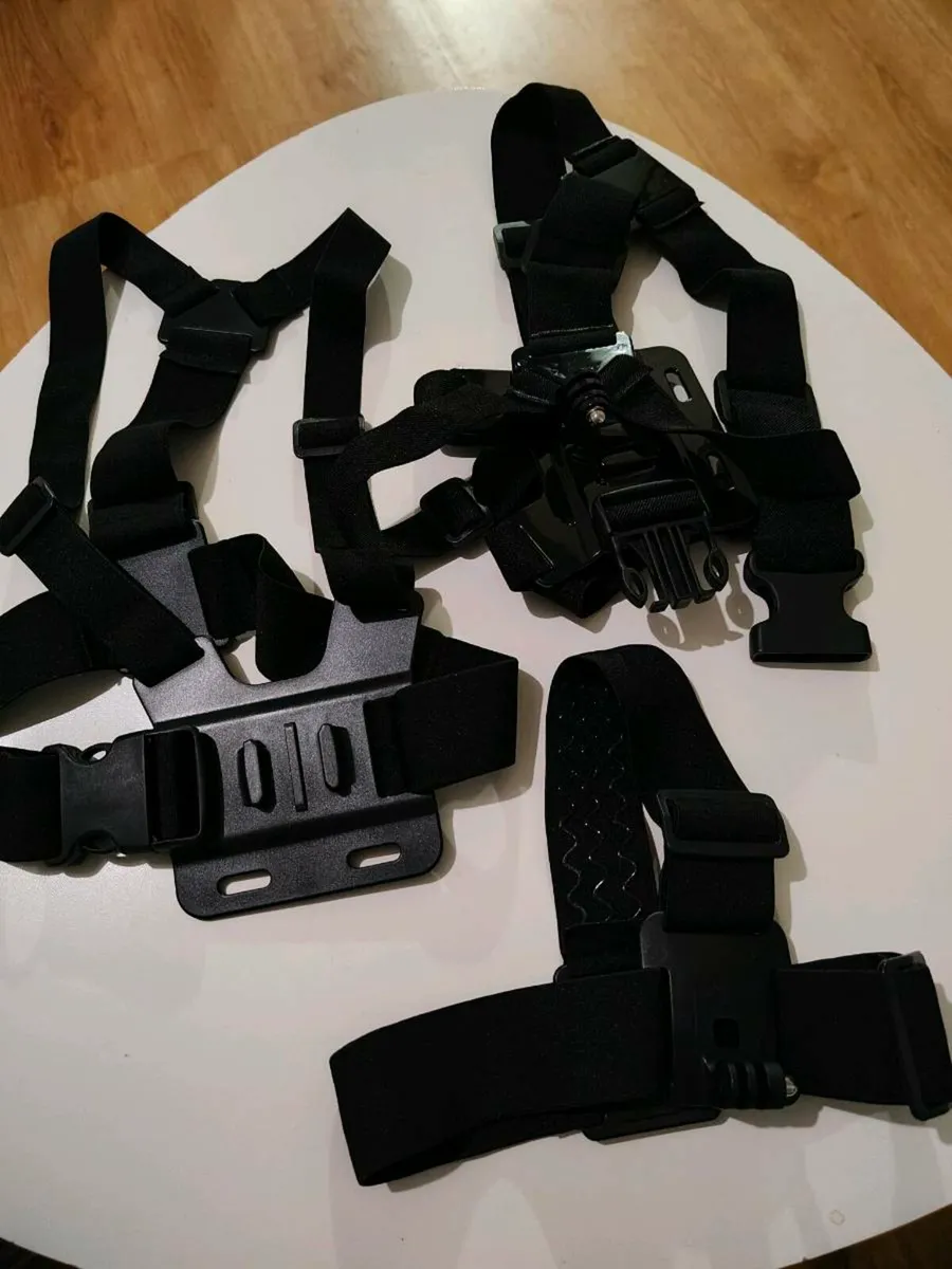 Akaso ak7000 with loads of different fittings - Image 3