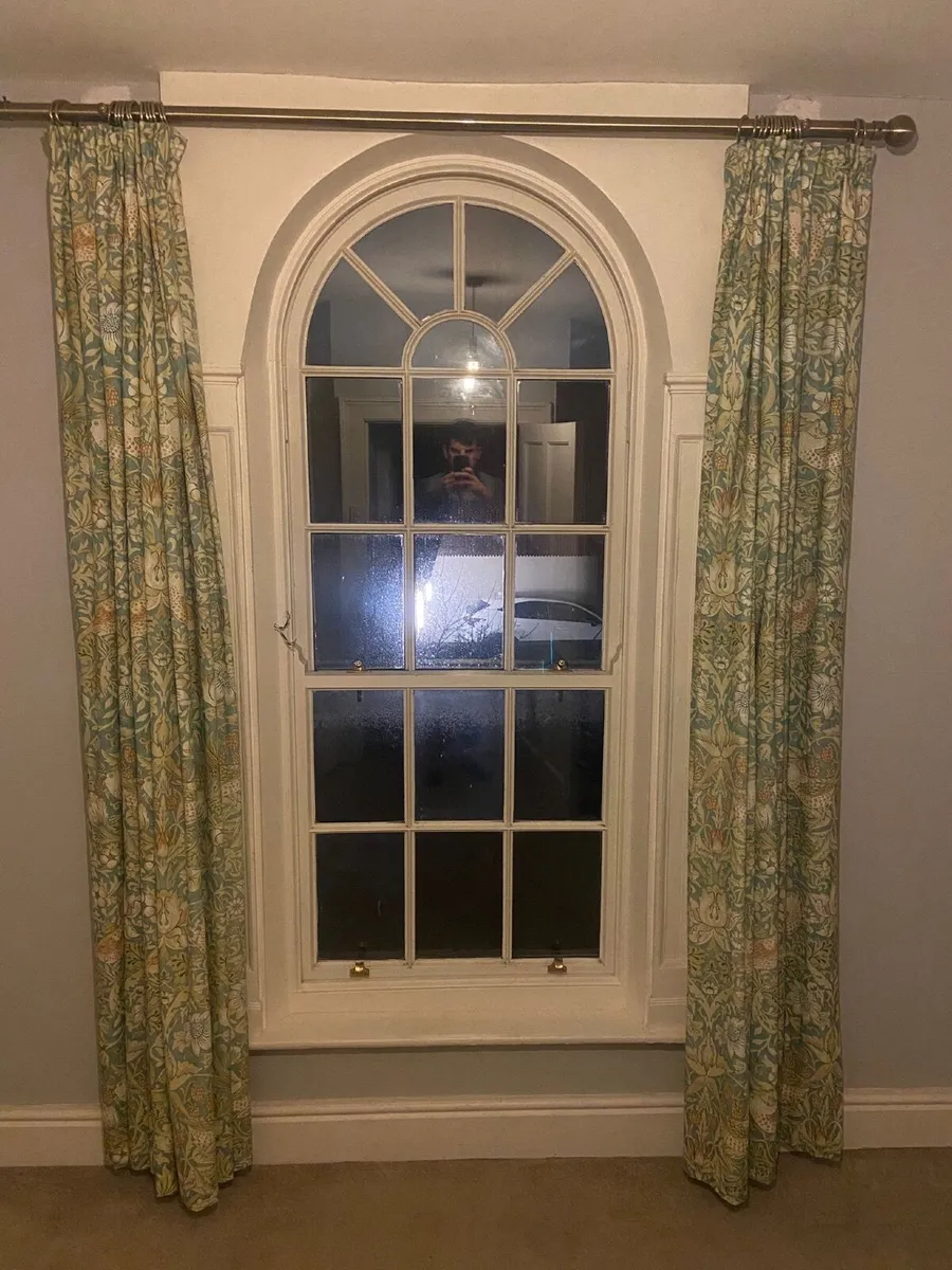 William Morris curtains and pole - Image 1