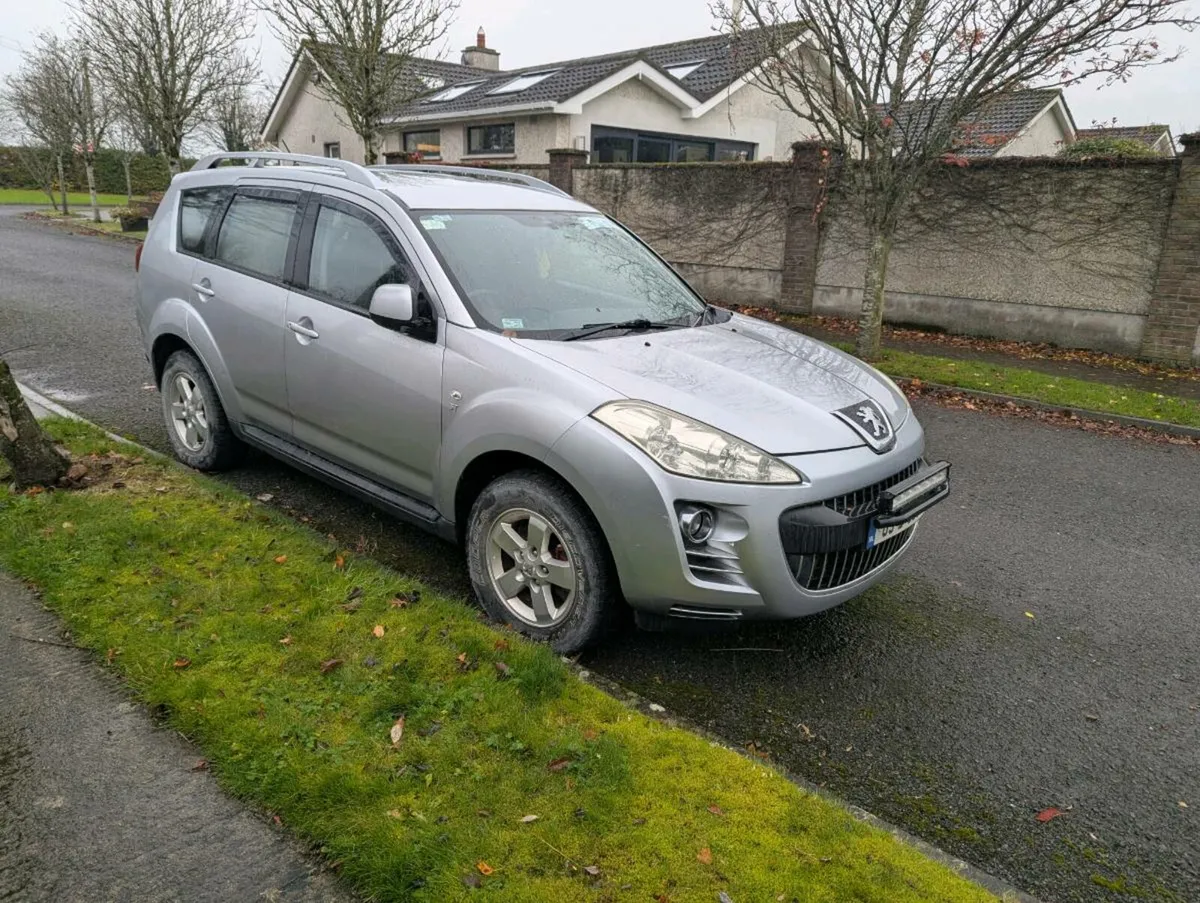 Peugeot 4007 (outlander) - Image 1