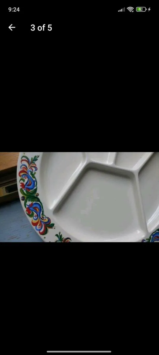 Villeroy and Boch crudite plate, hand painted - Image 2