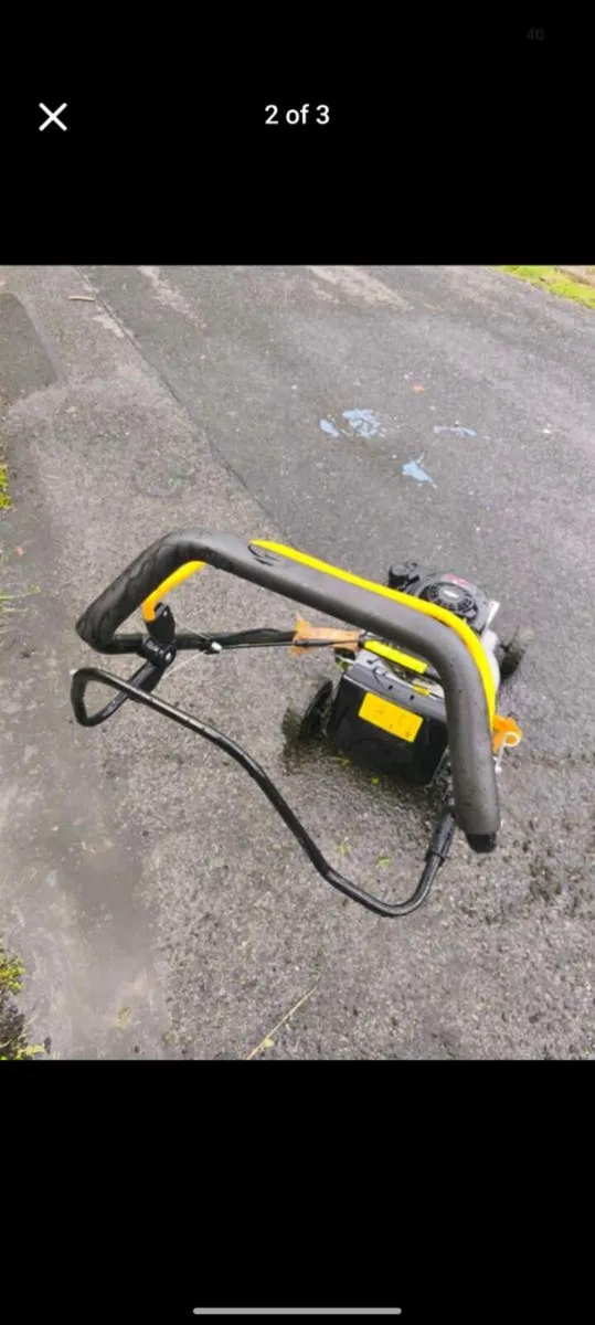 Lawnmower and strimmer bundle - Image 4