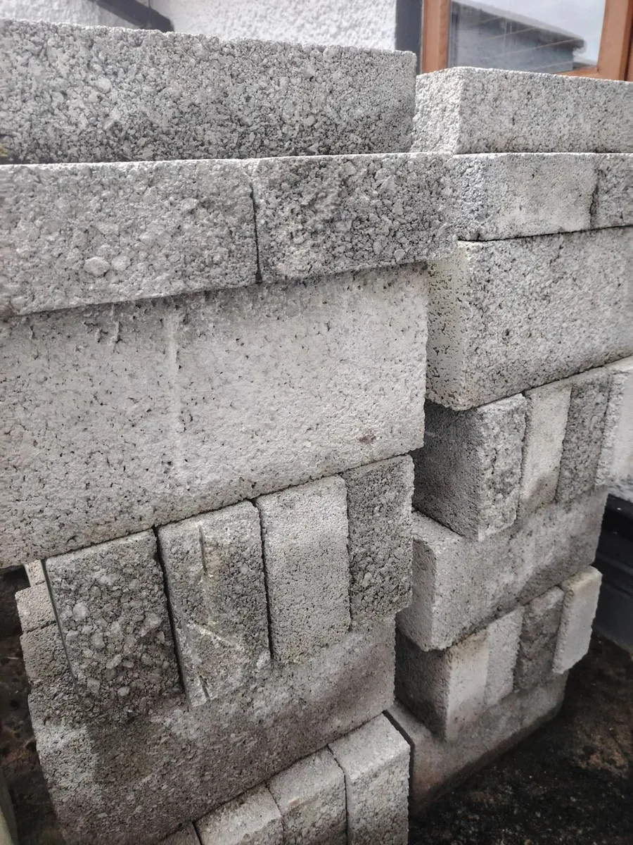 Ardfert Quarry Concrete blocks 4" - Image 1