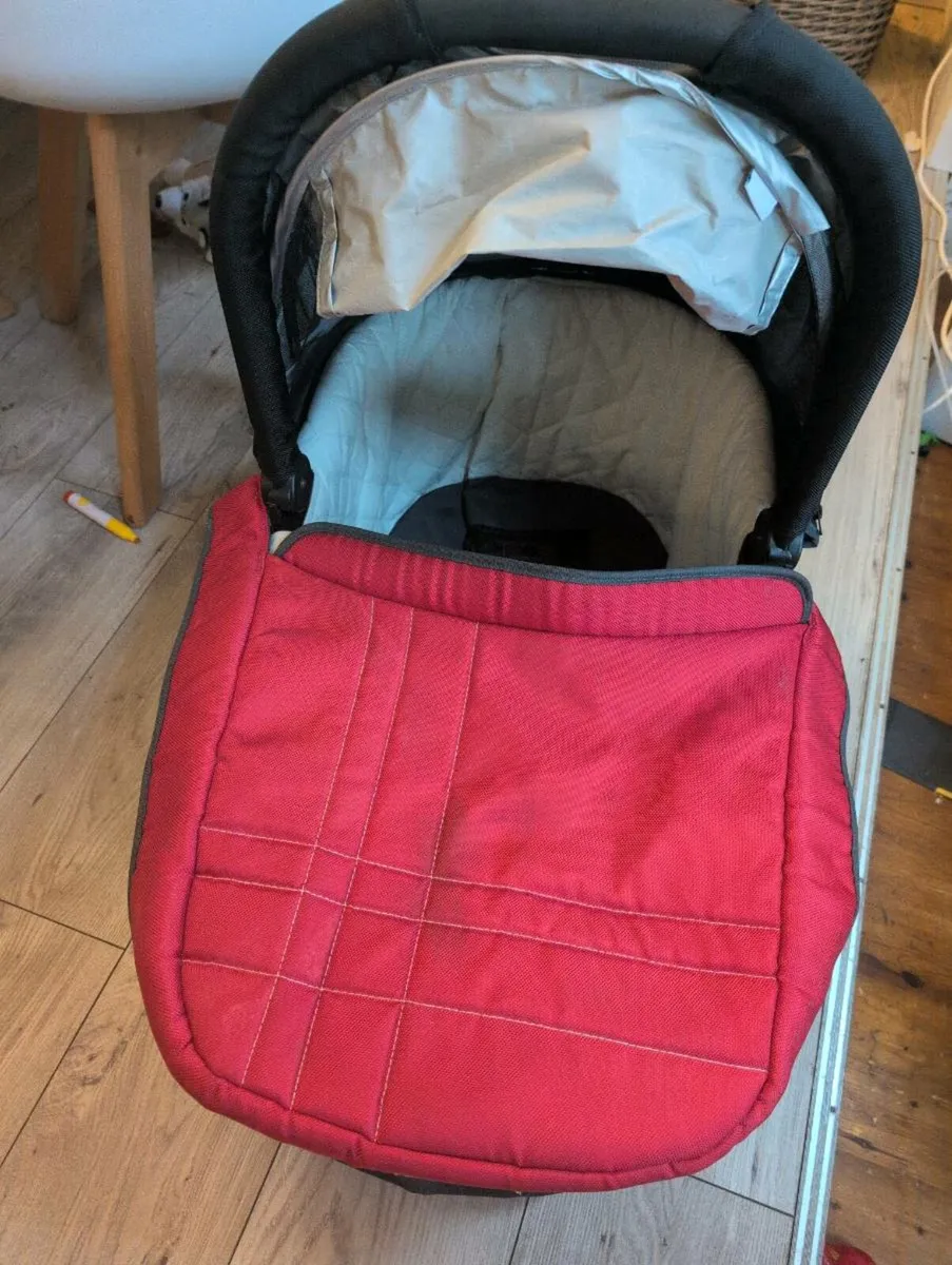 Uppababy Vista - Image 2