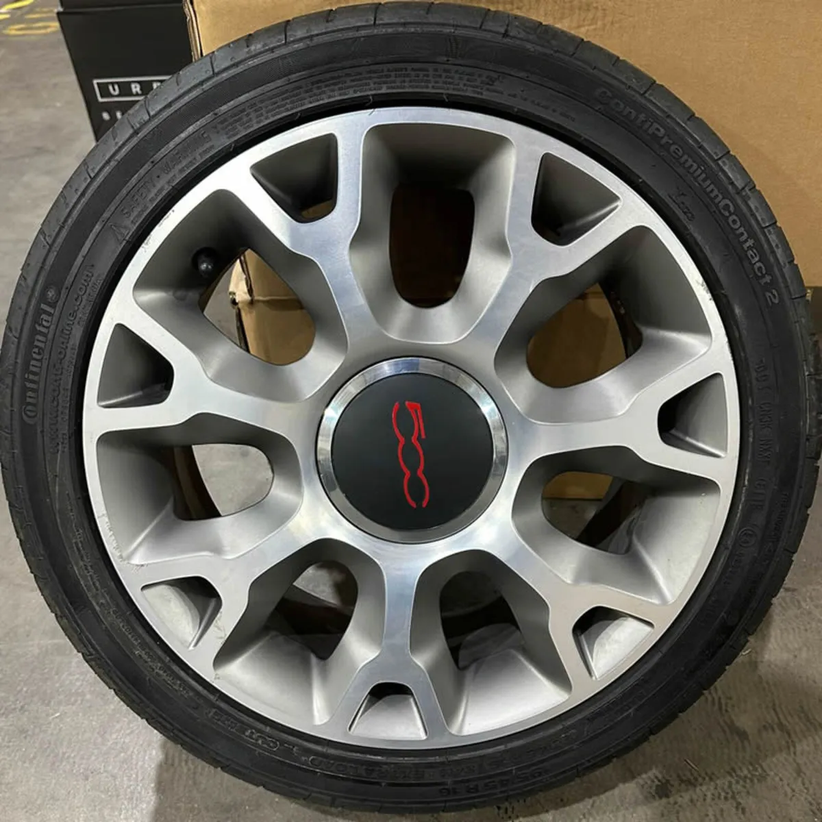 16" GENUINE FIAT 500 Wheels & Tyres 51940830 - Image 4