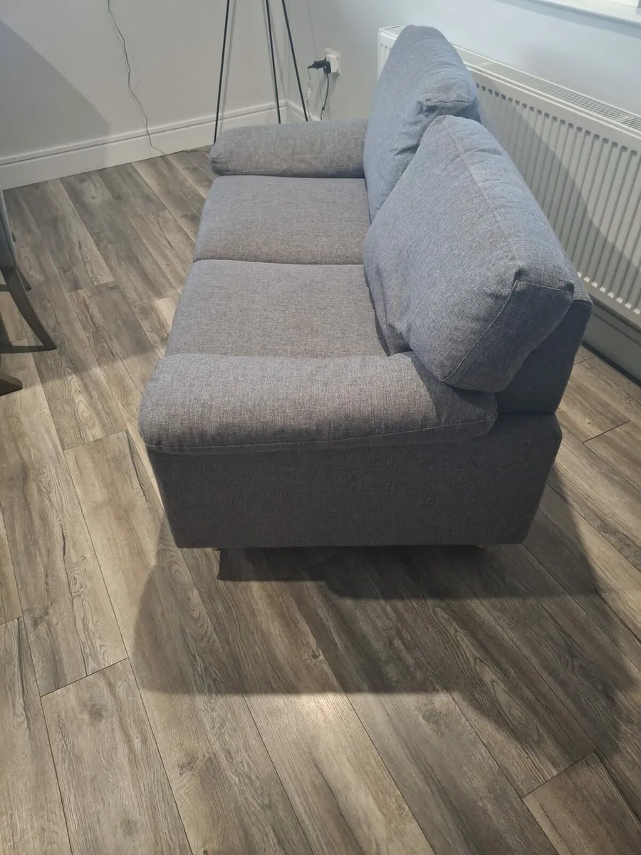 COUCH 2 SEATER - Image 2