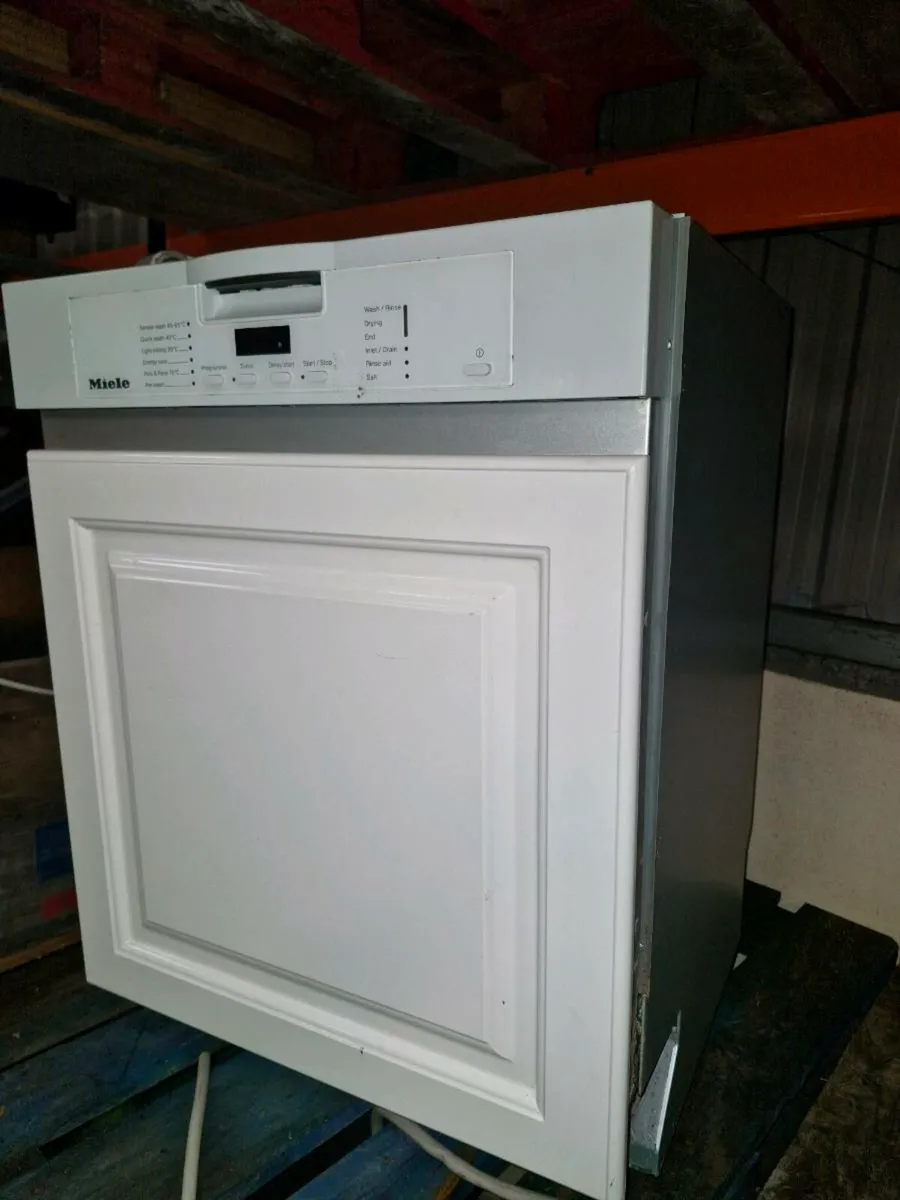 Dish washer - Image 1