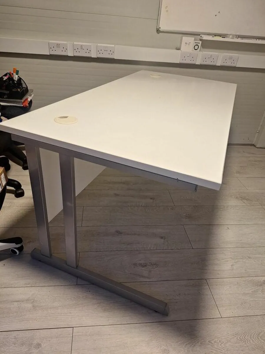 Office table for sale - Image 4