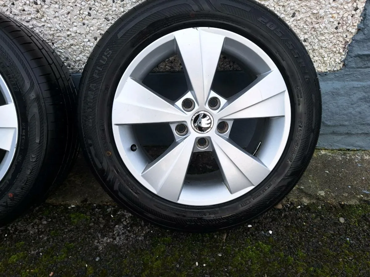 16" Genuine Skoda Octavia Alloys & 4 New Tyres - Image 2