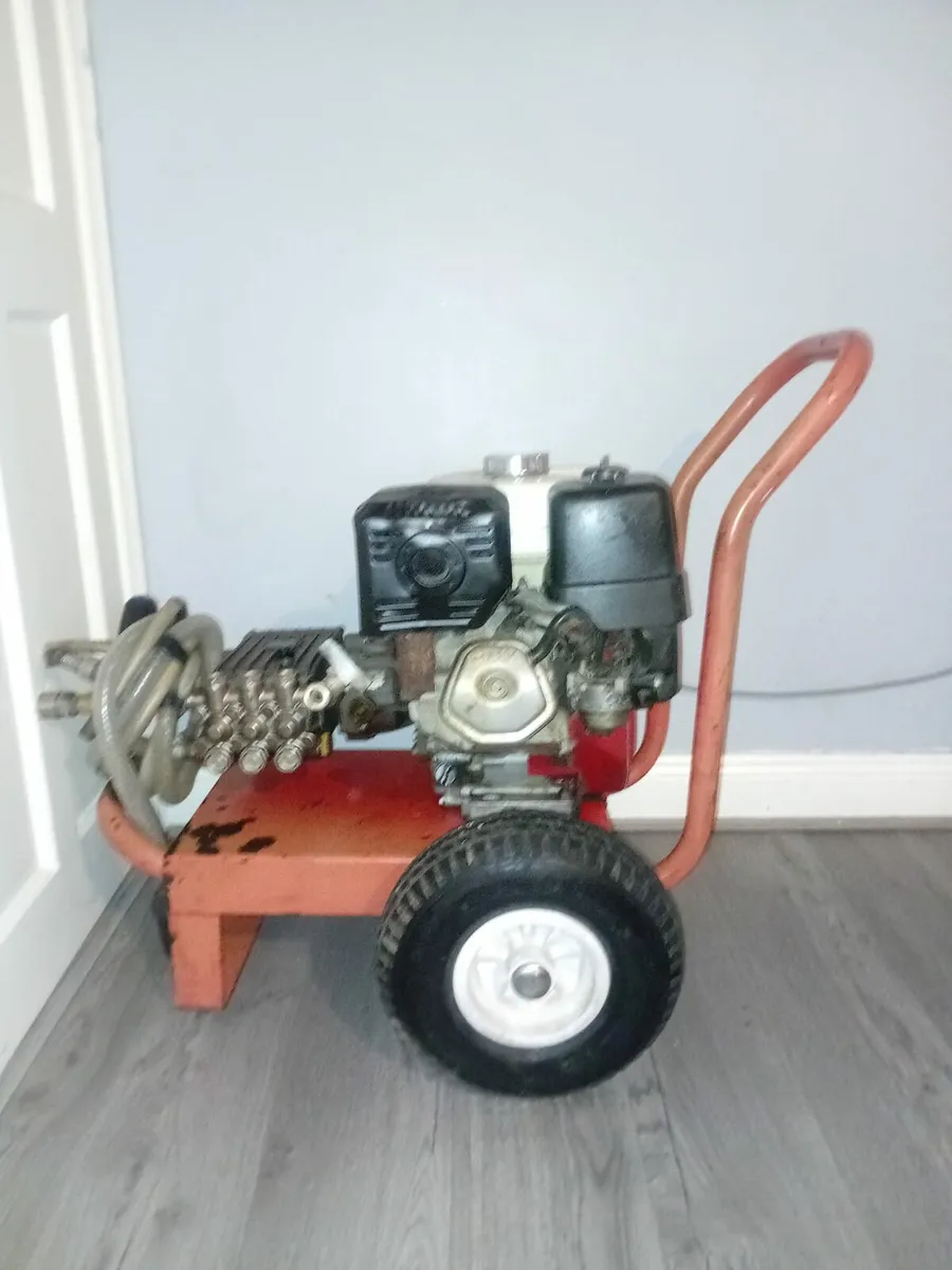 Honda gx390  power 3000 psi good working ma - Image 2