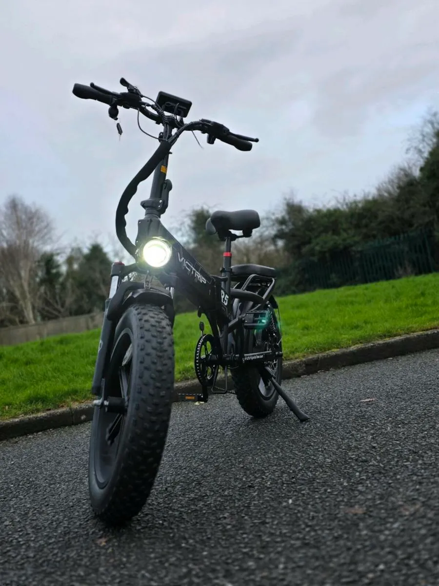 Electric bike, vitrip R5 ,brand new , 6 months war - Image 2