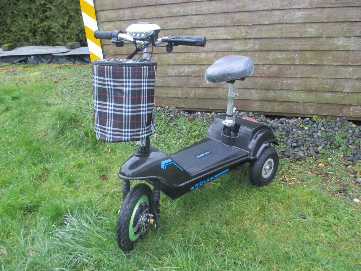 mobility scooter - Image 2