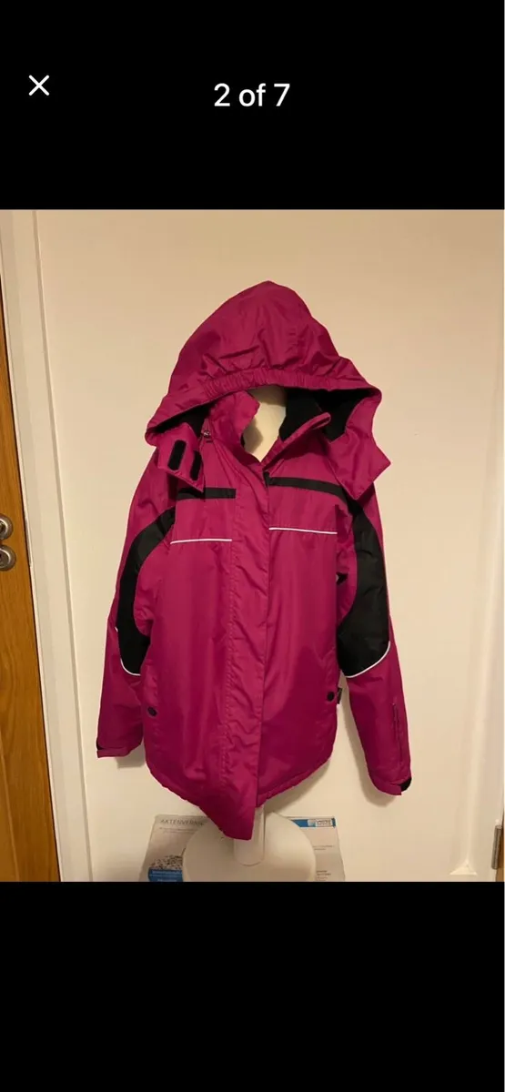 Children’s Coats - Image 2