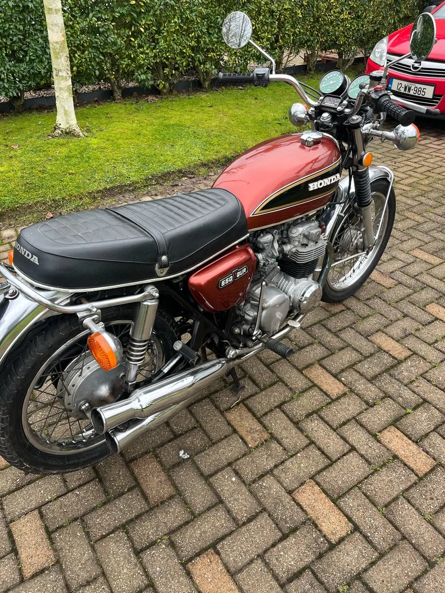 1976 cb550 four - Image 1