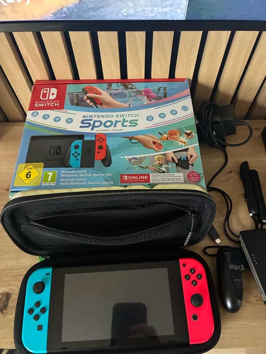 Nintendo Switch with extras - Image 3