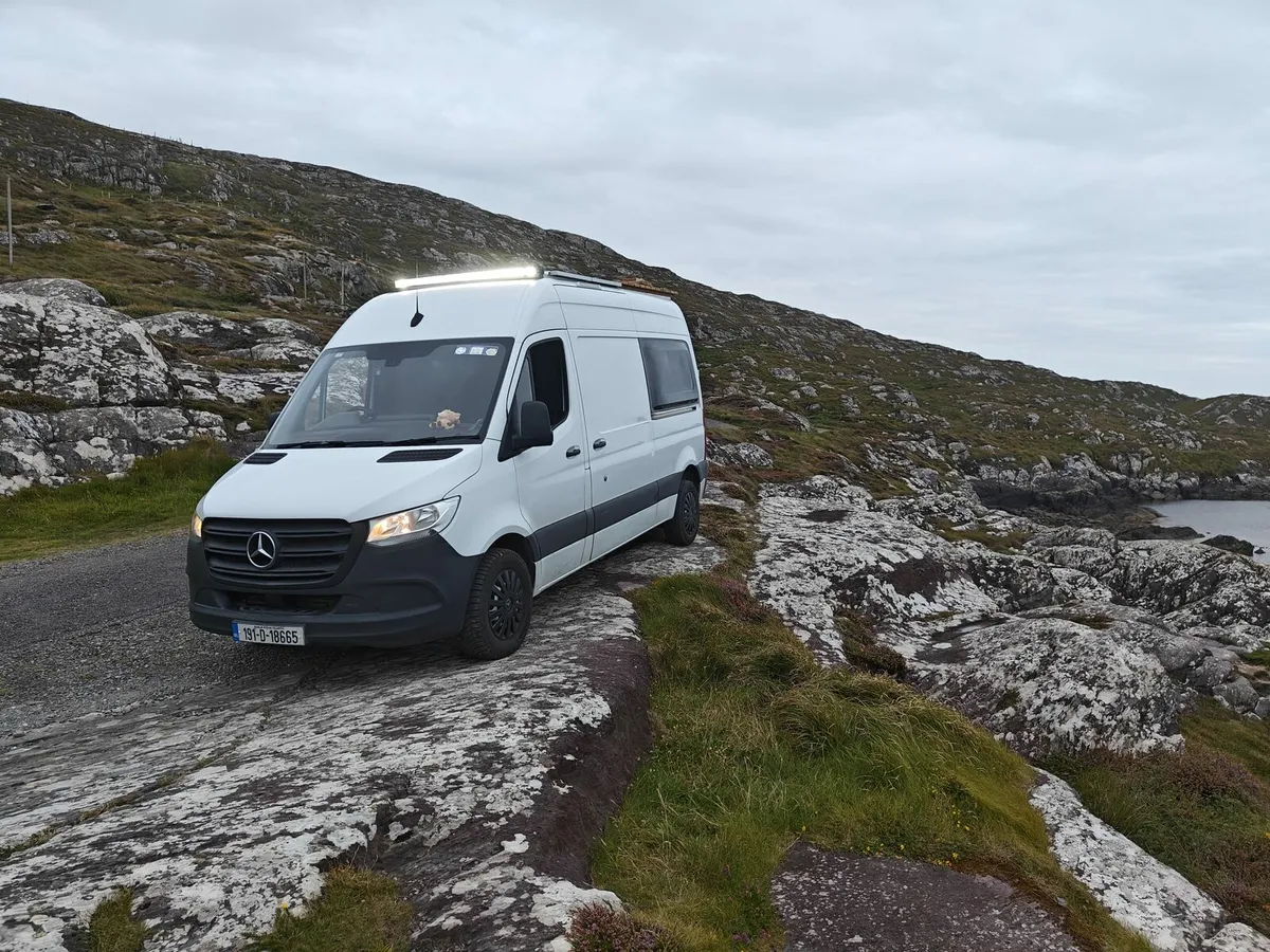Mercedes Sprinter MWB Camper - Image 2