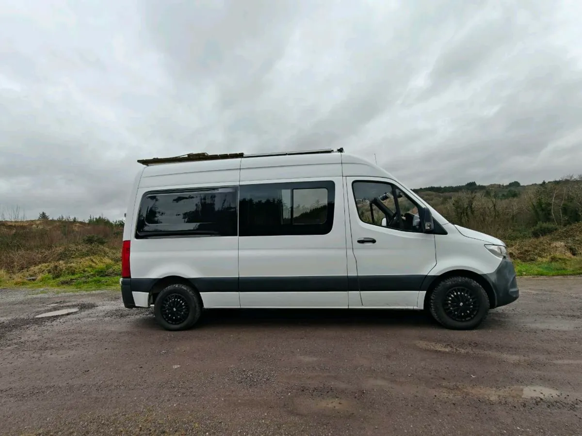 Mercedes Sprinter MWB Camper - Image 4