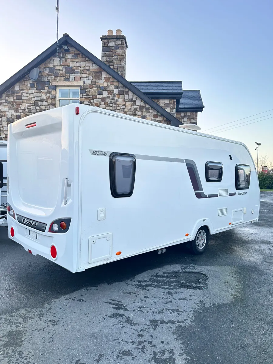 ✨BARGAIN SWIFT KUDOS 4 BERTH FIXED BED✨ - Image 2