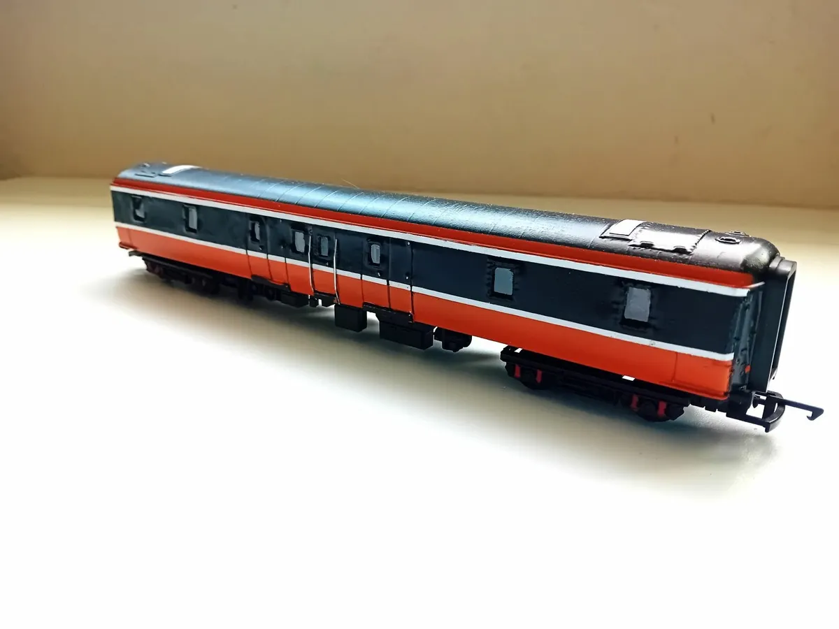 MODEL RAILWAY  IRISH   MK 2  D  GENERATER  VAN - Image 4